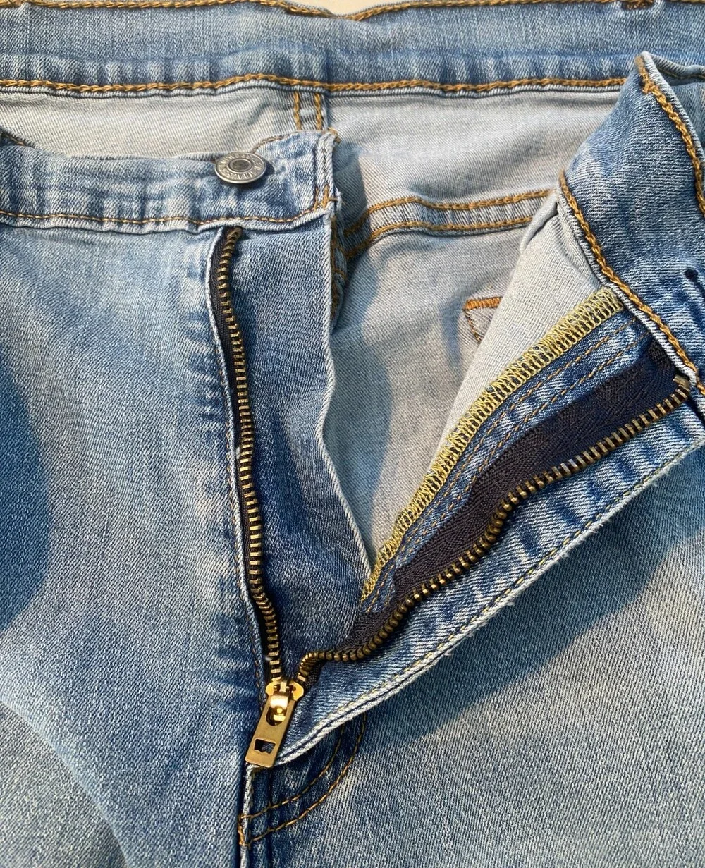 Levi's 541 Athletic Taper Men's Jeans 38x34 Light Wash Waterless Denim
